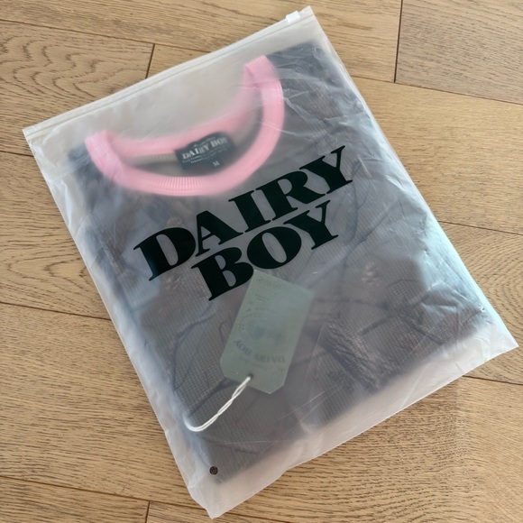 NWT Dairy Boy EVERYDAY THERMAL Long-Sleeve Thermal Top with Pink Trim | Medium - Picture 11 of 12